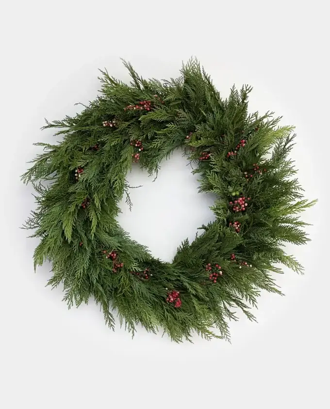 cedar-pepperberry-wreath