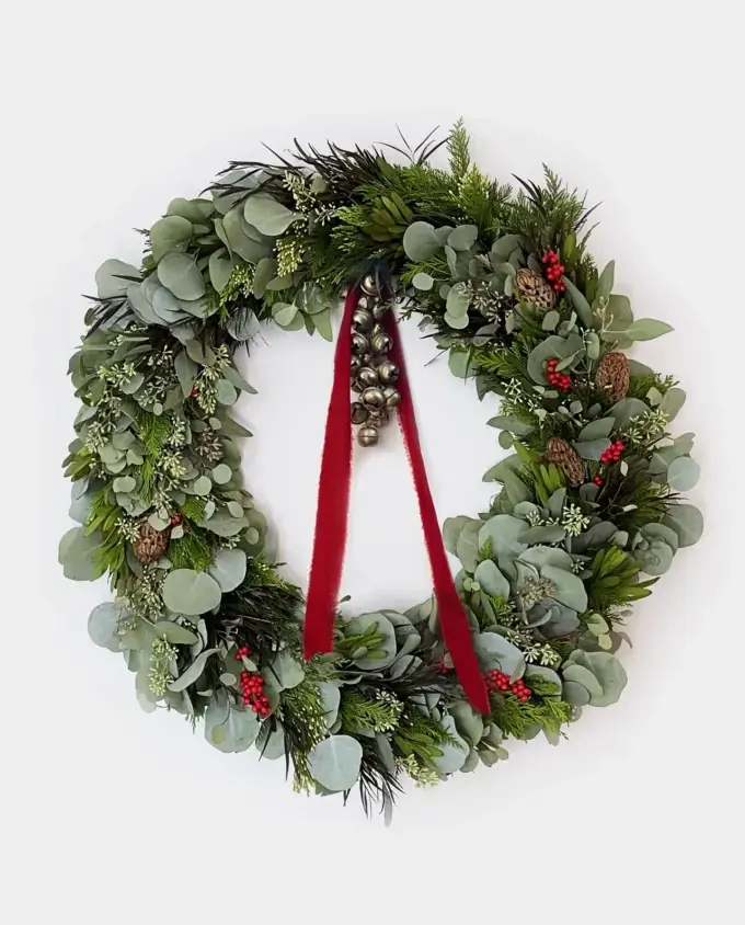 eucalyptus-cedar-berry-red-ribbon-sleigh-bells