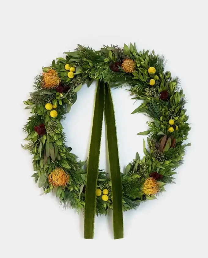 pincushion-pine-wreath-moss-bow