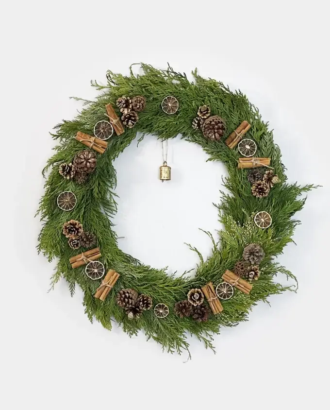 pinecone-lime-wreath-bell